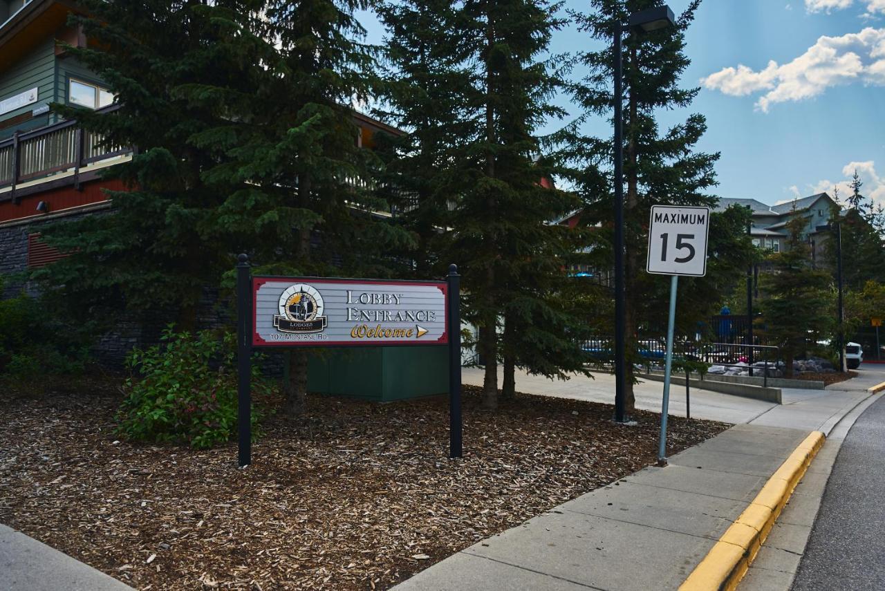 Mtn View Escape With King Size Bed With Outdoor Pool - Banff Pass Included! Apartment Canmore Exterior foto